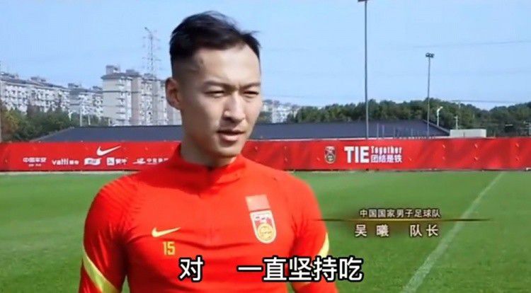被污染采摘的茜
